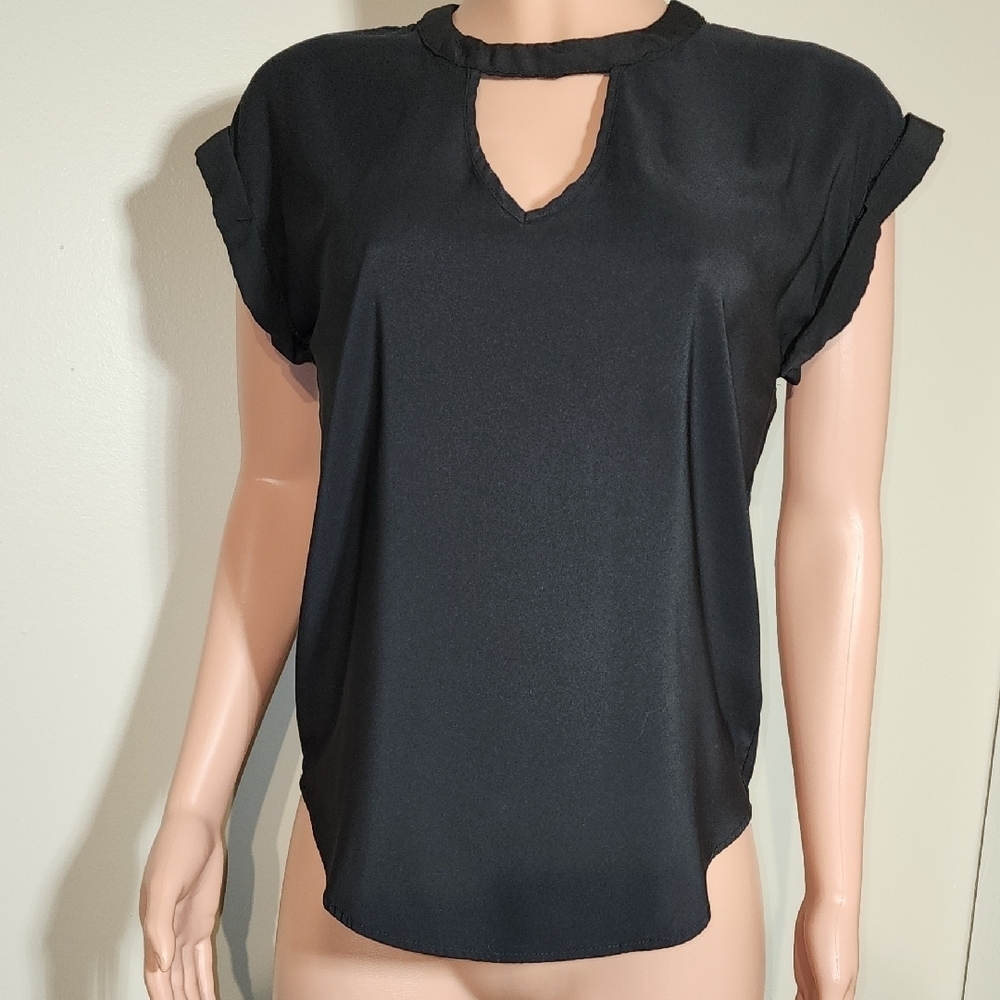Chic Black Cap Sleeve Cut Out Blouse